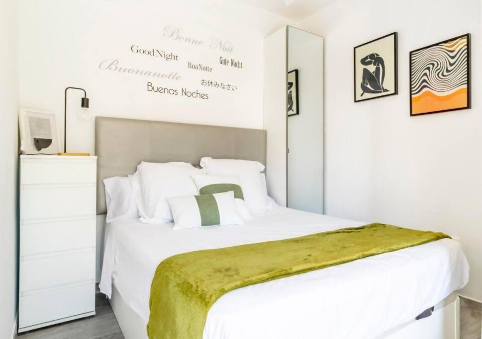 Apartamento Pink Vistalegre Торрев'єха Екстер'єр фото